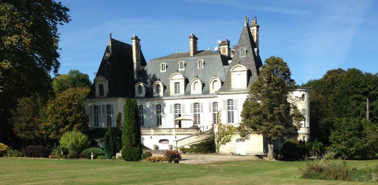 Chateau Du Val Larbont La Bastide-de-Serou Bagian luar foto