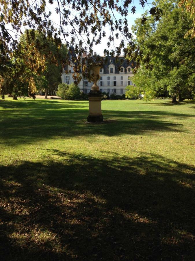 Chateau Du Val Larbont La Bastide-de-Serou Bagian luar foto